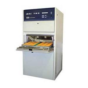 塑料氙燈老化試驗(yàn)